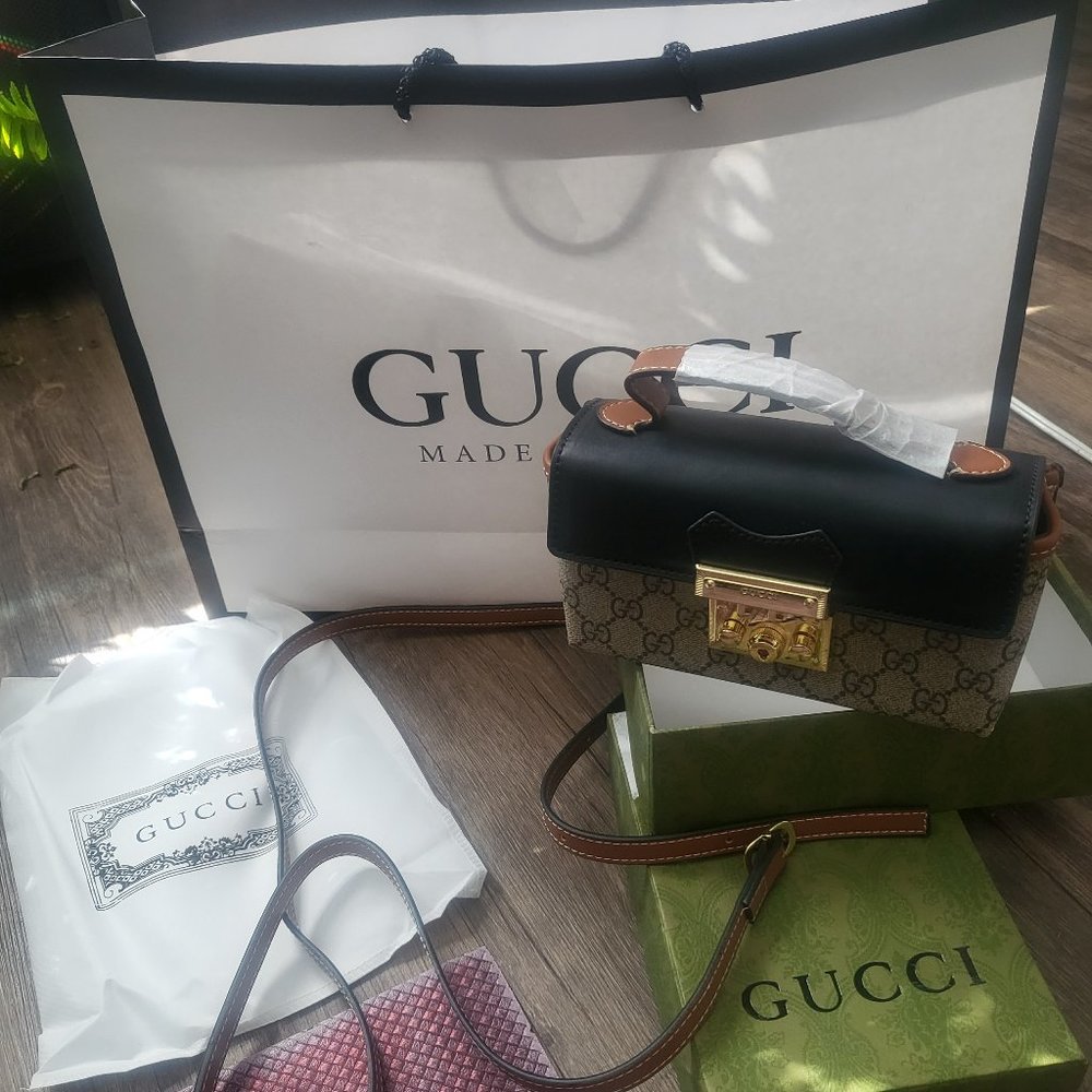 SMALL GUCCI TOTE
